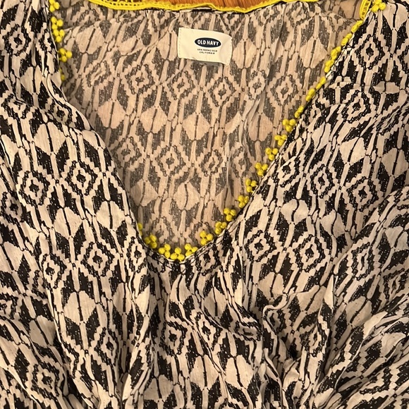 Old Navy Swimsuit Coverup - Picture 2 of 4